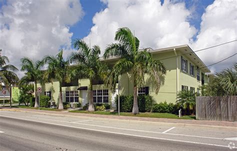tudor court apartments